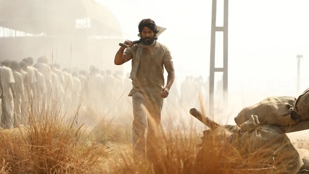 ರಜನಿಕಾಂತ್ ‘2.0’ಗೆ ಸಡ್ಡು ಹೊಡೆದ ಯಶ್ ಕೆಜಿಎಫ್ ರಜನಿಕಾಂತ್ ‘2.0’ಗೆ ಸಡ್ಡು ಹೊಡೆದ ಯಶ್ ಕೆಜಿಎಫ್