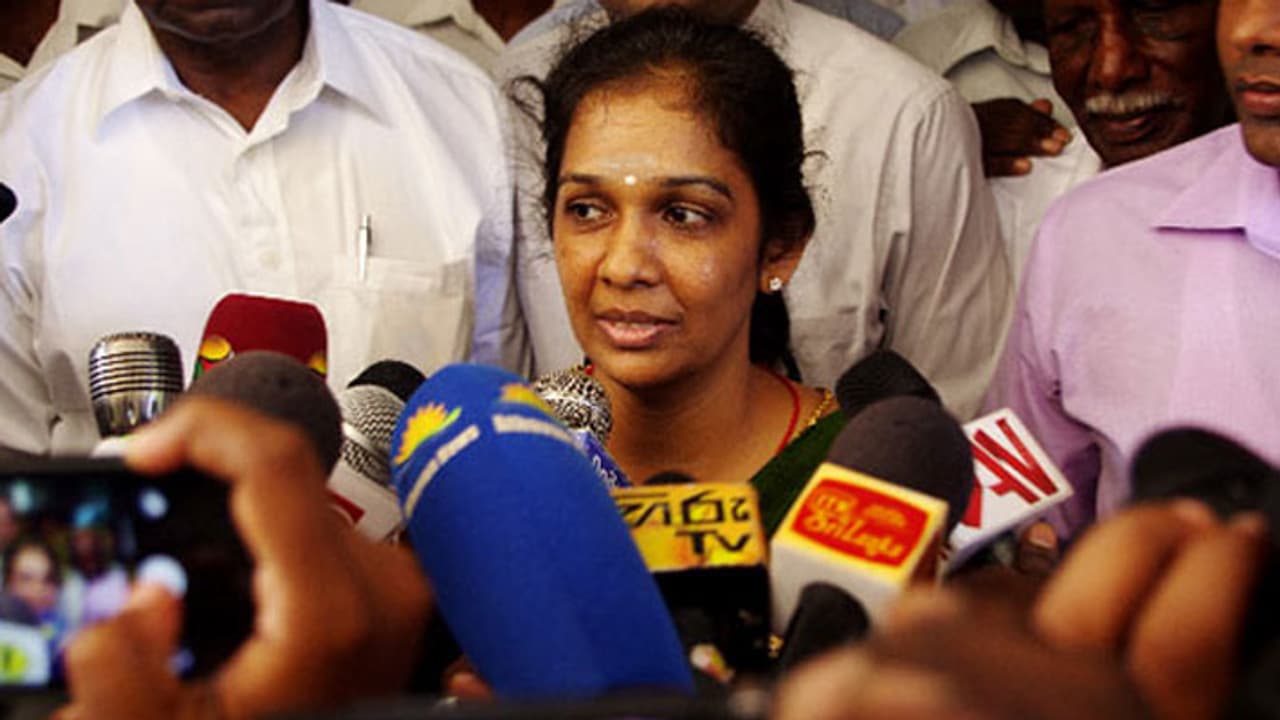 விடுதலைப் புலிகளுக்கு ஆதரவாக பேச்சு... முன்னாள் அமைச்சர் அதிரடி கைது! விடுதலைப் புலிகளுக்கு ஆதரவாக பேச்சு... முன்னாள் அமைச்சர் அதிரடி கைது!