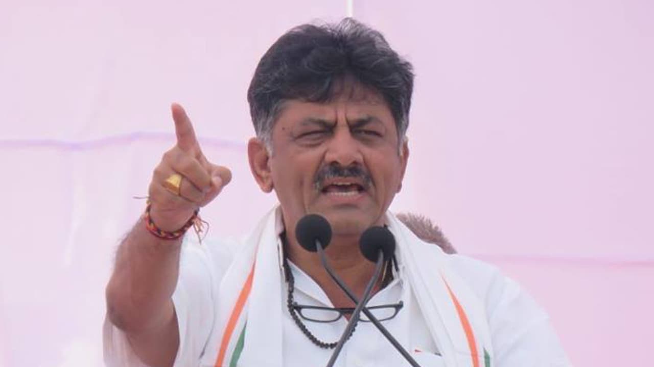 ಹಣೆಯಲ್ಲಿ ಬರೆದರೆ ಹುದ್ದೆ ಸಿಗುತ್ತದೆ : ಡಿಕೆಶಿ ಹಣೆಯಲ್ಲಿ ಬರೆದರೆ ಹುದ್ದೆ ಸಿಗುತ್ತದೆ : ಡಿಕೆಶಿ