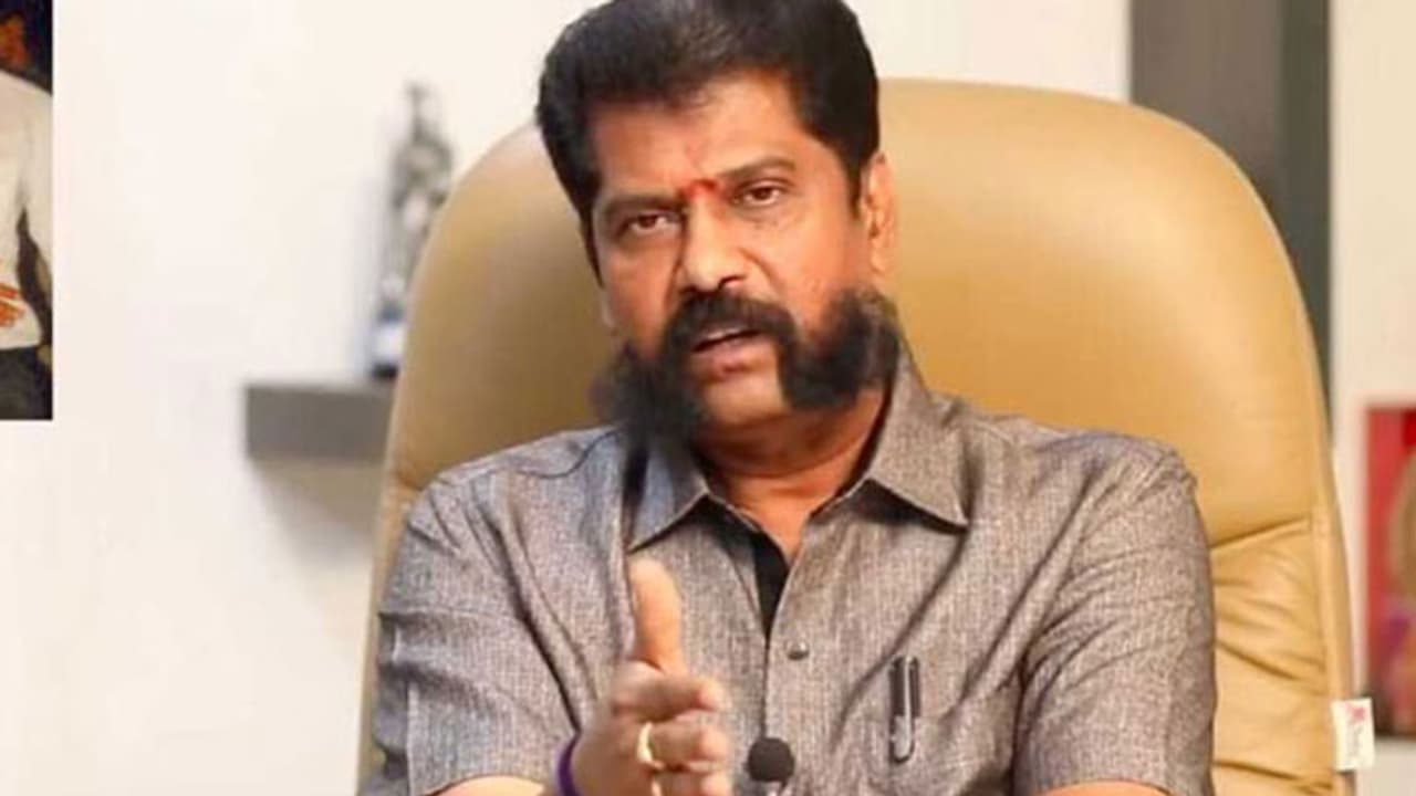 ಪತ್ರಕರ್ತ ನಕ್ಕೀರನ್ ಗೋಪಾಲ್ ಬಂಧನ ಪತ್ರಕರ್ತ ನಕ್ಕೀರನ್ ಗೋಪಾಲ್ ಬಂಧನ