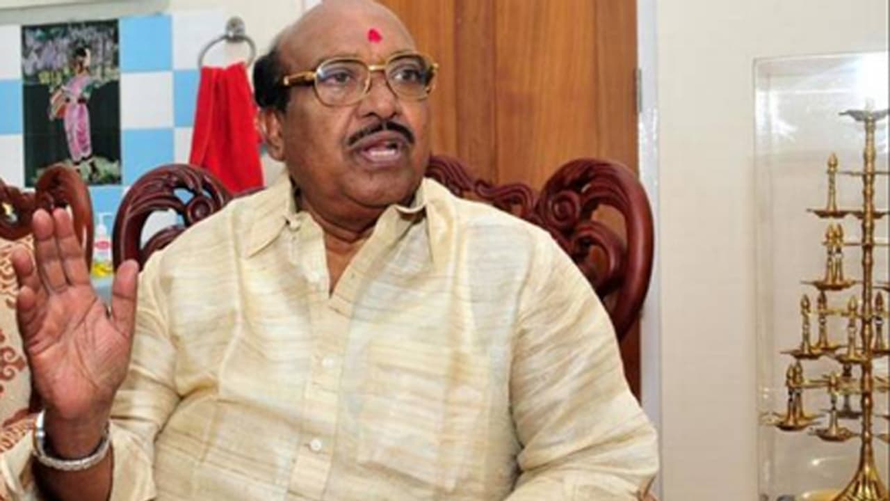 എസ്എൻ കോളേജ് ഫണ്ട് തട്ടിപ്പ് കേസ്;വെള്ളാപ്പള്ളിയെ ക്രൈംബ്രാഞ്ച് ചോദ്യം ചെയ്തു,കുറ്റപത്രം ബുധനാഴ്ച സമർപ്പിക്കും