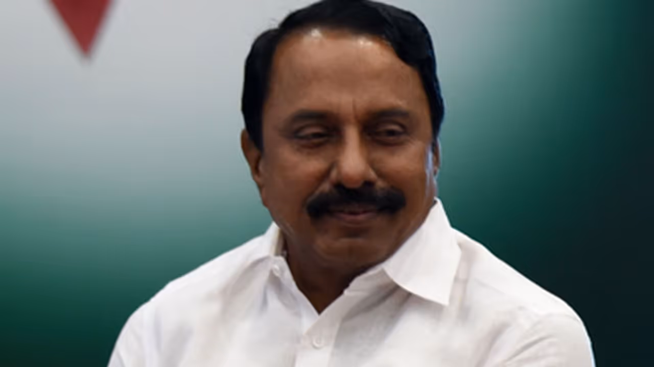 பள்ளிகள் திறப்போது எப்போது? அக்டோபர் 1ம் தேதி முக்கிய அறிவிப்பு வெளியாகிறது.. அமைச்சர் செங்கோட்டையன் தகவல்..! பள்ளிகள் திறப்போது எப்போது? அக்டோபர் 1ம் தேதி முக்கிய அறிவிப்பு வெளியாகிறது.. அமைச்சர் செங்கோட்டையன் தகவல்..!