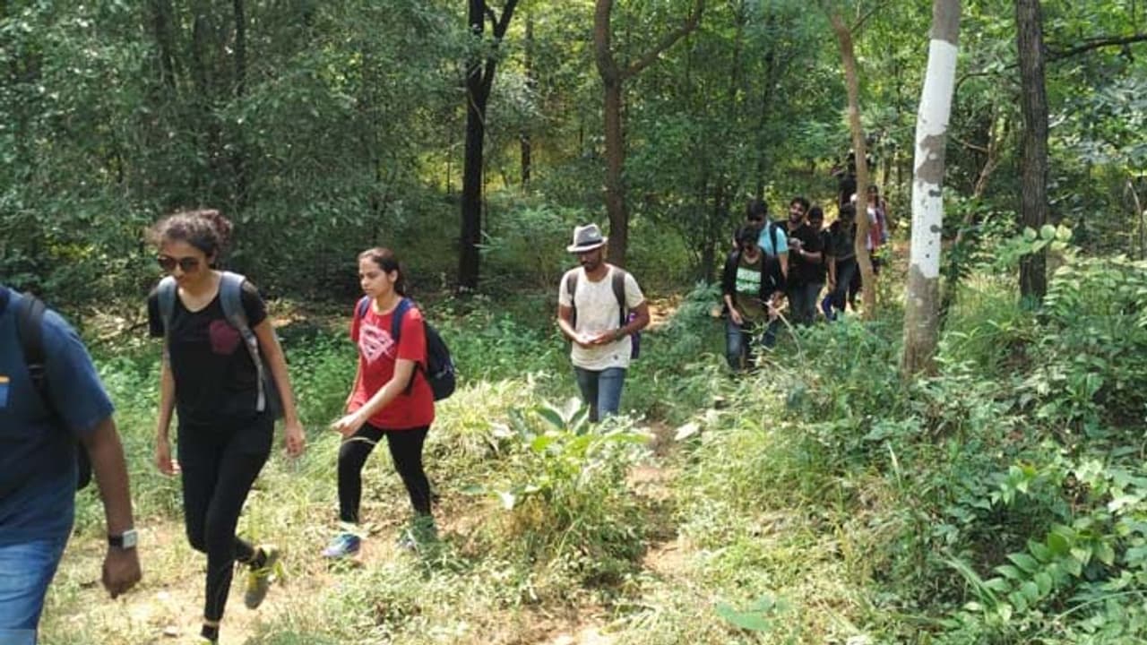 లక్నవరం: దసరా సెలవుల్లో విహారం, వినోదం లక్నవరం: దసరా సెలవుల్లో విహారం, వినోదం