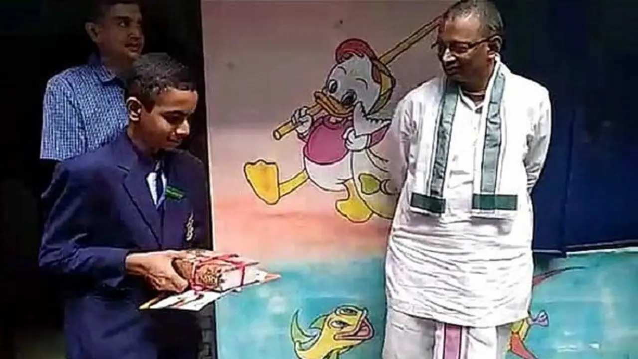 Karnataka: Bengaluru Muslim teen wins first prize in Bhagavad Gita quiz