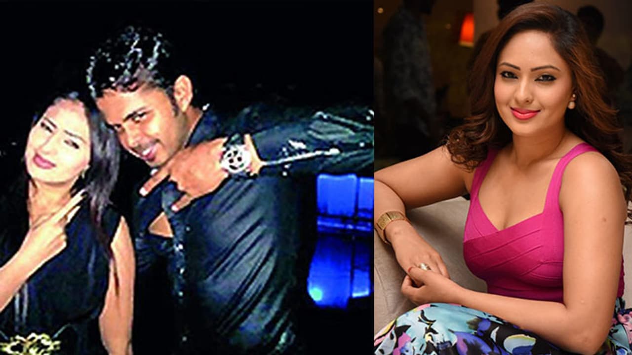 2012ല് ഞാനും ശ്രീശാന്തും ലിവിങ് റിലേഷനിലായിരുന്നു, പിന്നെങ്ങനെ ഏഴ് വര്ഷം പ്രണയിച്ച് വിവാഹം ചെയ്തു?! 2012ല് ഞാനും ശ്രീശാന്തും ലിവിങ് റിലേഷനിലായിരുന്നു, പിന്നെങ്ങനെ ഏഴ് വര്ഷം പ്രണയിച്ച് വിവാഹം ചെയ്തു?!