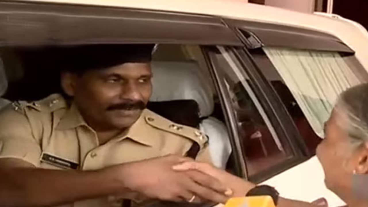 തൊടുപുഴ സിഐക്കെതിരെ ഹൈക്കോടതി നിര്ദേശത്തില് ഇടുക്കി എസ്പിയുടെ അന്വേഷണം തൊടുപുഴ സിഐക്കെതിരെ ഹൈക്കോടതി നിര്ദേശത്തില് ഇടുക്കി എസ്പിയുടെ അന്വേഷണം