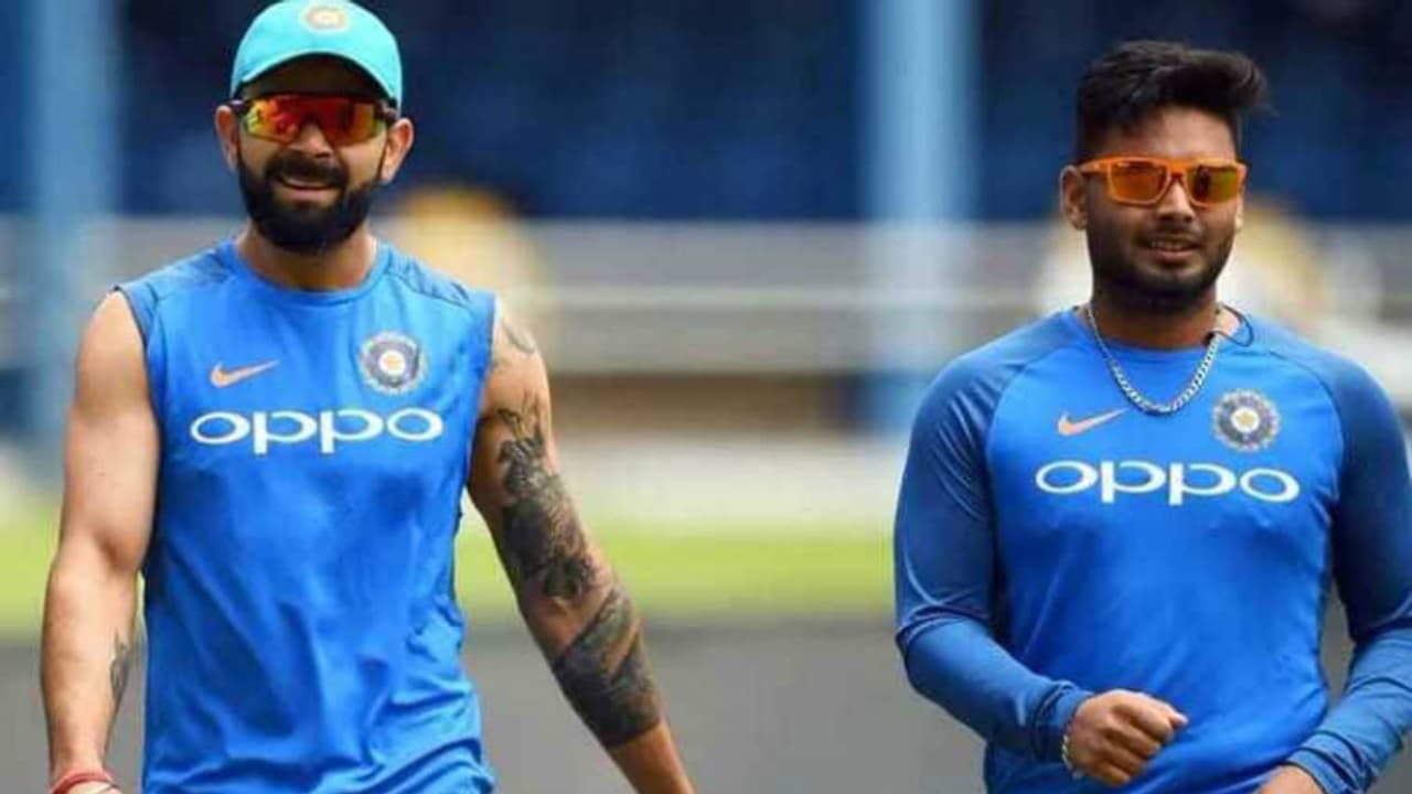 நீங்க கிளம்புங்க.. நாங்க அவரை எடுத்துக்குறோம்!! சீனியர் வீரரை தூக்கிப்போட்டு இளம் வீரர் தேர்வு.. பிசிசிஐ அதிரடி நீங்க கிளம்புங்க.. நாங்க அவரை எடுத்துக்குறோம்!! சீனியர் வீரரை தூக்கிப்போட்டு இளம் வீரர் தேர்வு.. பிசிசிஐ அதிரடி