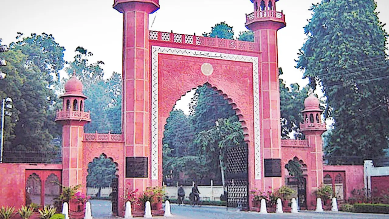अलीगढ़ मुस्लिम यूनिवर्सिटी में फिर देशविरोधी हरकत की कोशिश