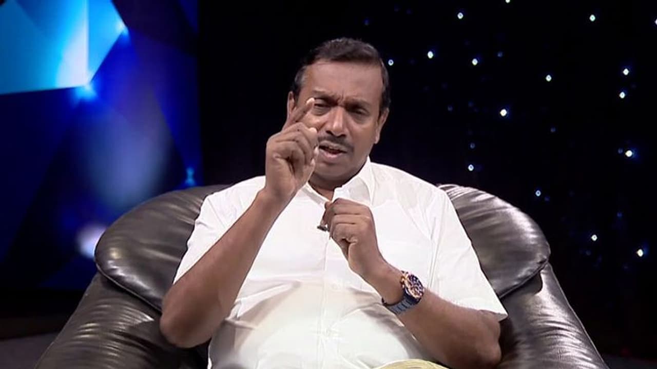 ரெண்டே பேரை காப்பாத்துய்யா... இந்துக்கள் மொத்தமா உன் மதத்துக்கு மாறிடுறோம்... மோகன் சி லாசரஸுக்கு சவால்..! ரெண்டே பேரை காப்பாத்துய்யா... இந்துக்கள் மொத்தமா உன் மதத்துக்கு மாறிடுறோம்... மோகன் சி லாசரஸுக்கு சவால்..!