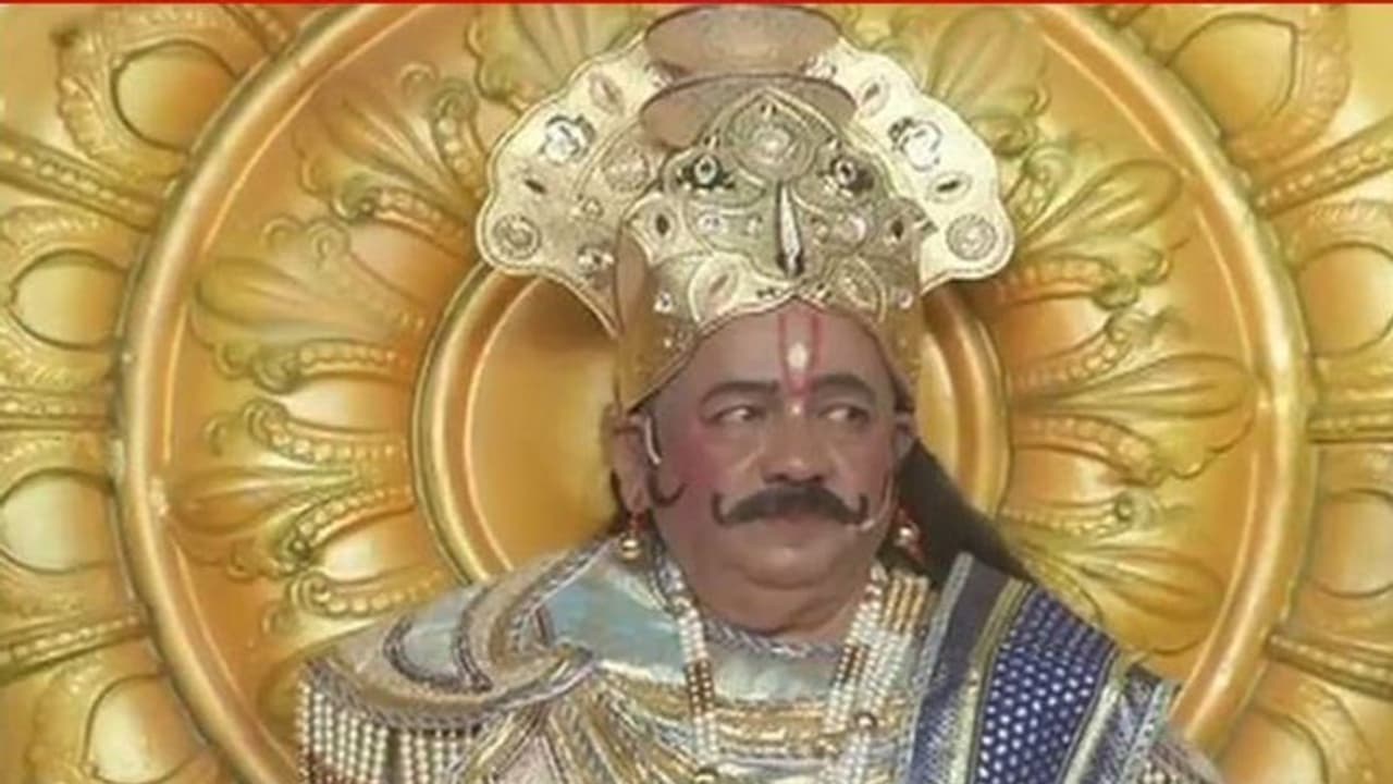 ಜನಕ ಮಹಾರಾಜನಾಗಿ ರಂಗದಲ್ಲಿ ವಿಜೃಂಭಿಸಿದ ಕೇಂದ್ರ ಸಚಿವ