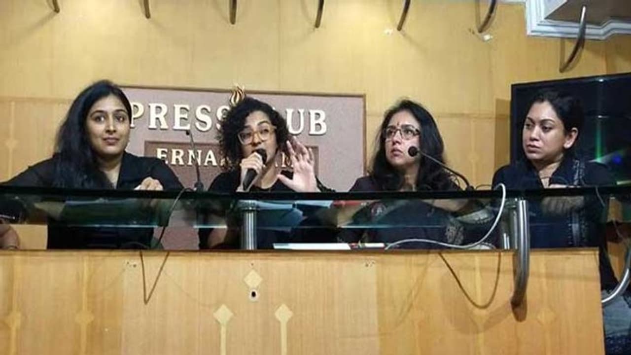 ഡബ്യുസിസി തുറന്ന പോരിന്: 'അമ്മ' പ്രതിരോധത്തിൽ ഡബ്യുസിസി തുറന്ന പോരിന്: 'അമ്മ' പ്രതിരോധത്തിൽ