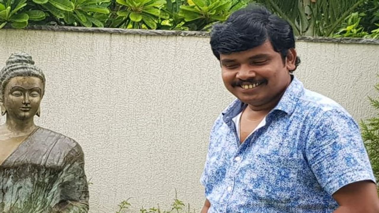 తుపాను బాధితుల కోసం సంపూర్ణేష్ బాబు విరాళం! తుపాను బాధితుల కోసం సంపూర్ణేష్ బాబు విరాళం!