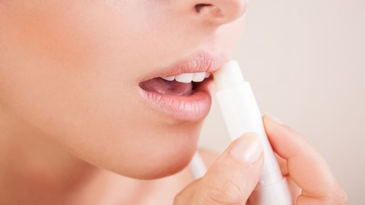 ಲಿಪ್ ಬಾಮ್ ತುಟಿಗೆ ಮಾತ್ರವಲ್ಲ ಹೀಗೂ ಬಳಸಬಹುದು!
