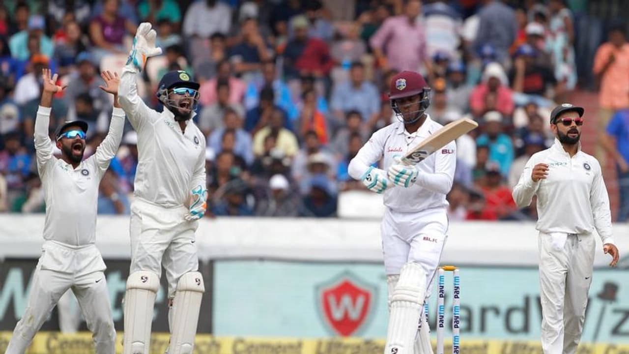 ಭಾರತಕ್ಕೆ 72 ರನ್ ಸುಲಭ ಟಾರ್ಗೆಟ್ ನೀಡಿದ ವೆಸ್ಟ್ಇಂಡೀಸ್! ಭಾರತಕ್ಕೆ 72 ರನ್ ಸುಲಭ ಟಾರ್ಗೆಟ್ ನೀಡಿದ ವೆಸ್ಟ್ಇಂಡೀಸ್!