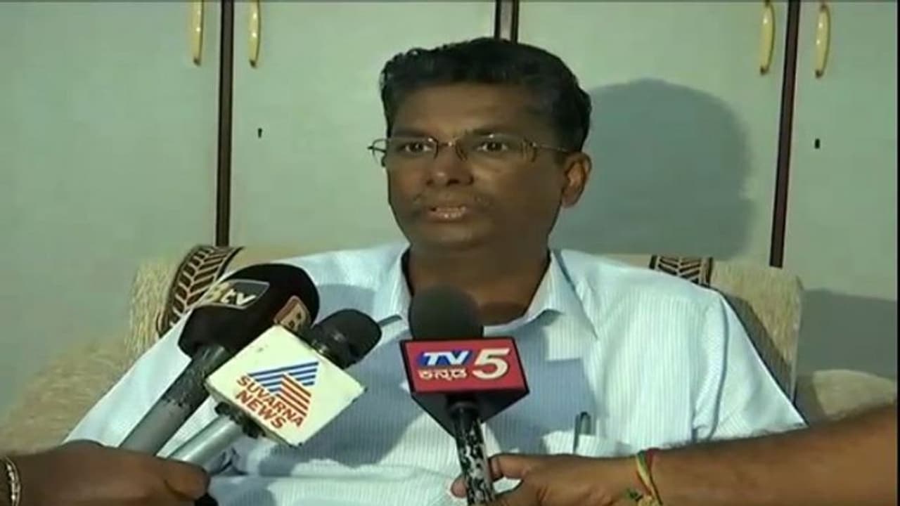 ಬೆಳಗಾವಿ ಎಪಿಎಂಸಿ: ಅವಿರೋಧ ಆಯ್ಕೆಯೋ ಚುನಾವಣೆಯೋ? ಬೆಳಗಾವಿ ಎಪಿಎಂಸಿ: ಅವಿರೋಧ ಆಯ್ಕೆಯೋ ಚುನಾವಣೆಯೋ?