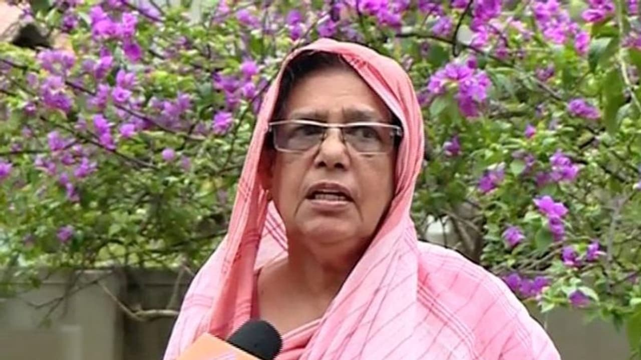 സുന്നി പള്ളിയിലെ സ്ത്രീ പ്രവേശനം; തനിക്കെതിരായ സൈബർ ആക്രമണത്തിൽ വി.പി സുഹ്റ പരാതി നല്കി സുന്നി പള്ളിയിലെ സ്ത്രീ പ്രവേശനം; തനിക്കെതിരായ സൈബർ ആക്രമണത്തിൽ വി.പി സുഹ്റ പരാതി നല്കി