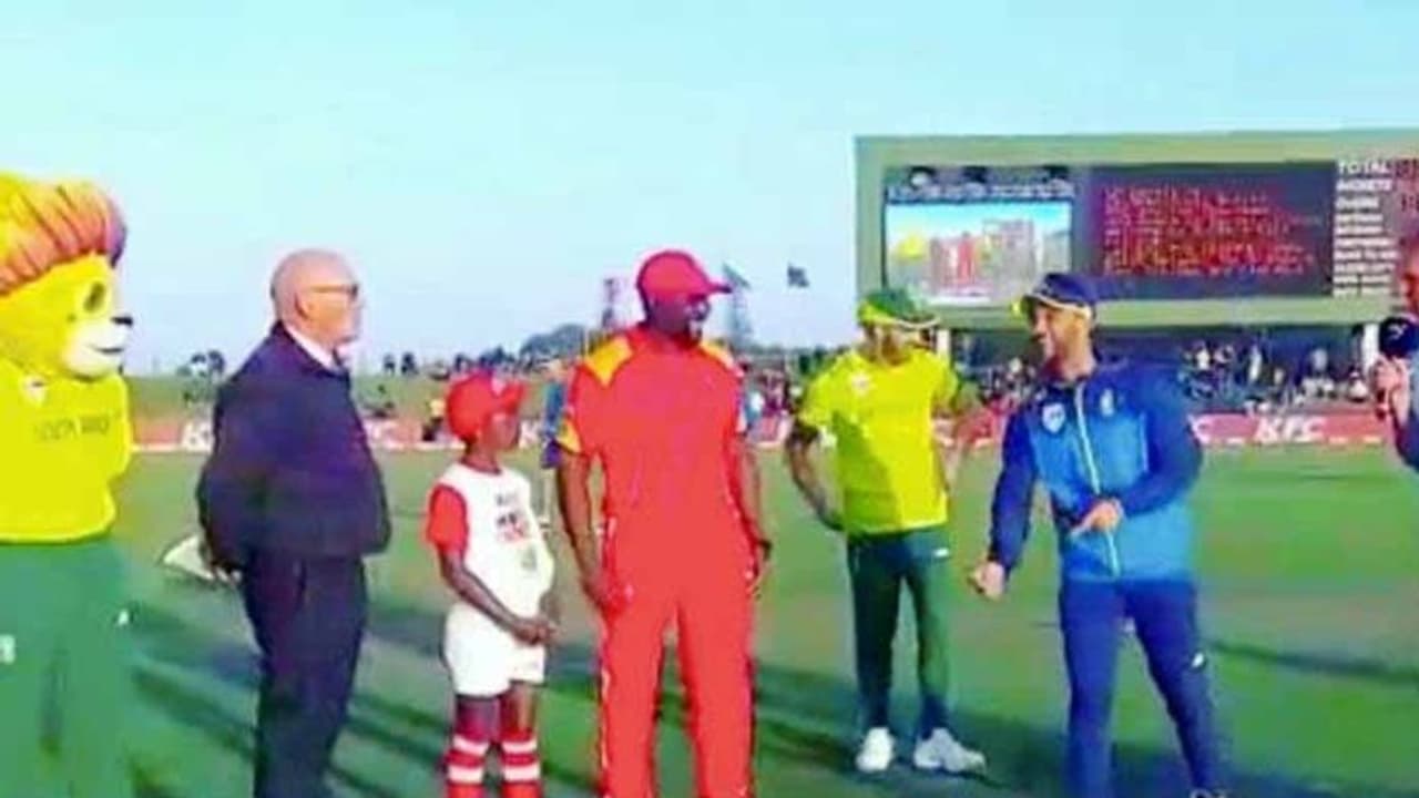 తానైతే మ్యాచ్ ఓడిపోతామని.. టాస్ వేయని డుప్లెసిస్ తానైతే మ్యాచ్ ఓడిపోతామని.. టాస్ వేయని డుప్లెసిస్