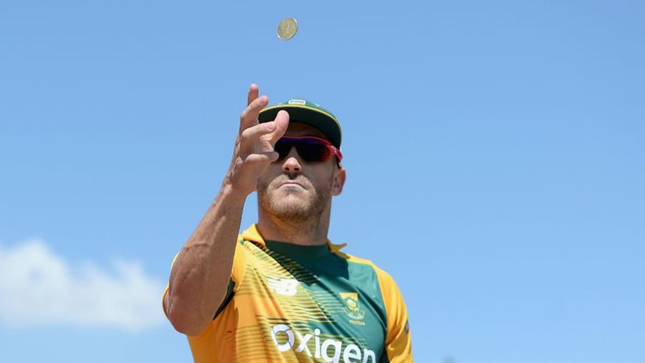 ಸಹ ಆಟಗಾರ ನನ್ನ ತಂಗಿ ಜೊತೆ ಮಲಗಿದ್ದಾನೆ; ಹೀಗಾಗಿ 1 ಚೇಂಜ್ ಎಂದ ಡುಪ್ಲೆಸಿಸ್! ಸಹ ಆಟಗಾರ ನನ್ನ ತಂಗಿ ಜೊತೆ ಮಲಗಿದ್ದಾನೆ; ಹೀಗಾಗಿ 1 ಚೇಂಜ್ ಎಂದ ಡುಪ್ಲೆಸಿಸ್!