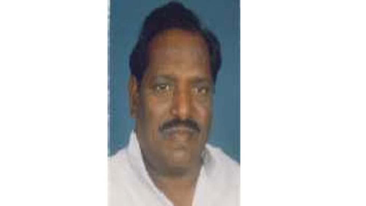 మాజీ మంత్రి రాజయ్య మృతి