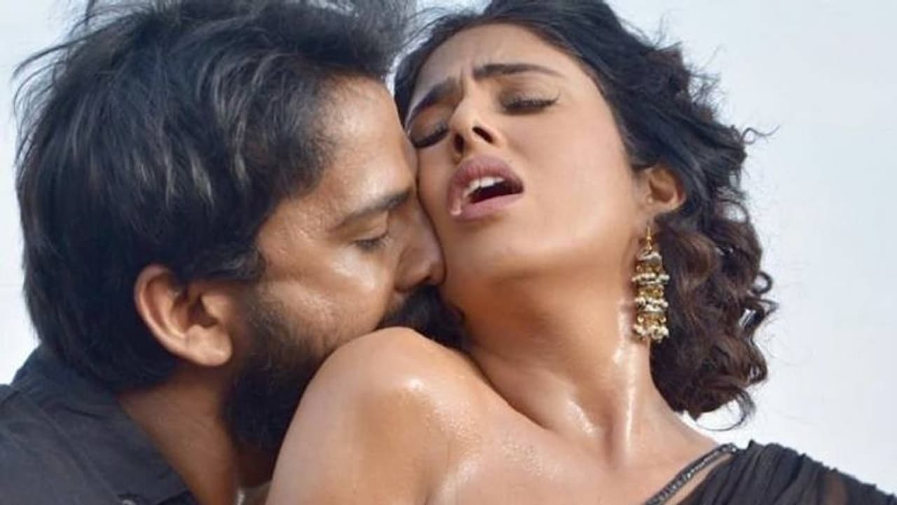 ‘ಭೈರವ ಗೀತ’ ಬಿಸಿಬಿಸಿ ಲಿಪ್ ಲಾಕ್; ಆರ್ ಜಿವಿ ಕೊಟ್ರು ಶಾಕ್ ‘ಭೈರವ ಗೀತ’ ಬಿಸಿಬಿಸಿ ಲಿಪ್ ಲಾಕ್; ಆರ್ ಜಿವಿ ಕೊಟ್ರು ಶಾಕ್