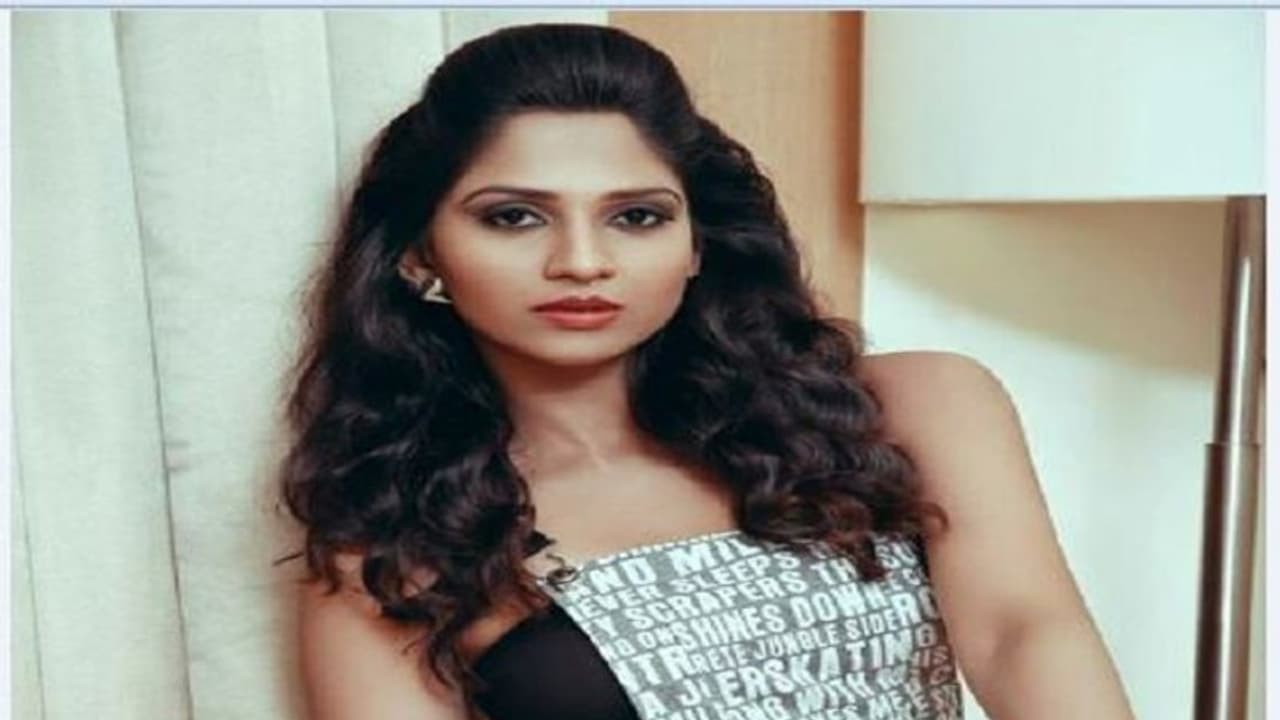 ಸ್ಯಾಂಡಲ್ವುಡ್ ನಟಿಗೆ ಕೂಡಿ ಬಂತು ಕಂಕಣ ಭಾಗ್ಯ ಸ್ಯಾಂಡಲ್ವುಡ್ ನಟಿಗೆ ಕೂಡಿ ಬಂತು ಕಂಕಣ ಭಾಗ್ಯ