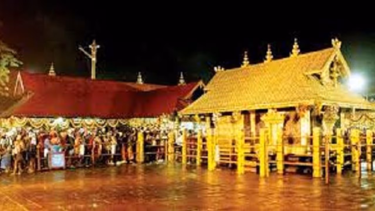 Sabarimala temple row: Two women 200 metres away from shrine, protesters block way amid tight security
