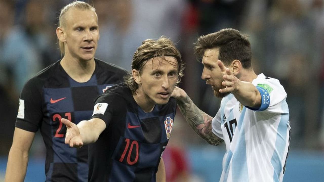 മെസിക്കൊപ്പം ഒരിക്കലും കളിക്കില്ലെന്ന് മോഡ്രിച്ച് മെസിക്കൊപ്പം ഒരിക്കലും കളിക്കില്ലെന്ന് മോഡ്രിച്ച്