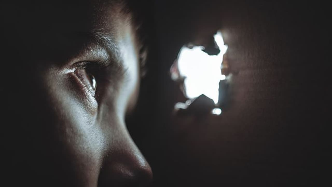 അഞ്ച് മിനിറ്റ് നേരത്തെ ആനന്ദത്തിനായി, എന്തിനാണ് എന്റെ ജീവിതം മുഴുവന് നശിപ്പിച്ചത്? അഞ്ച് മിനിറ്റ് നേരത്തെ ആനന്ദത്തിനായി, എന്തിനാണ് എന്റെ ജീവിതം മുഴുവന് നശിപ്പിച്ചത്?