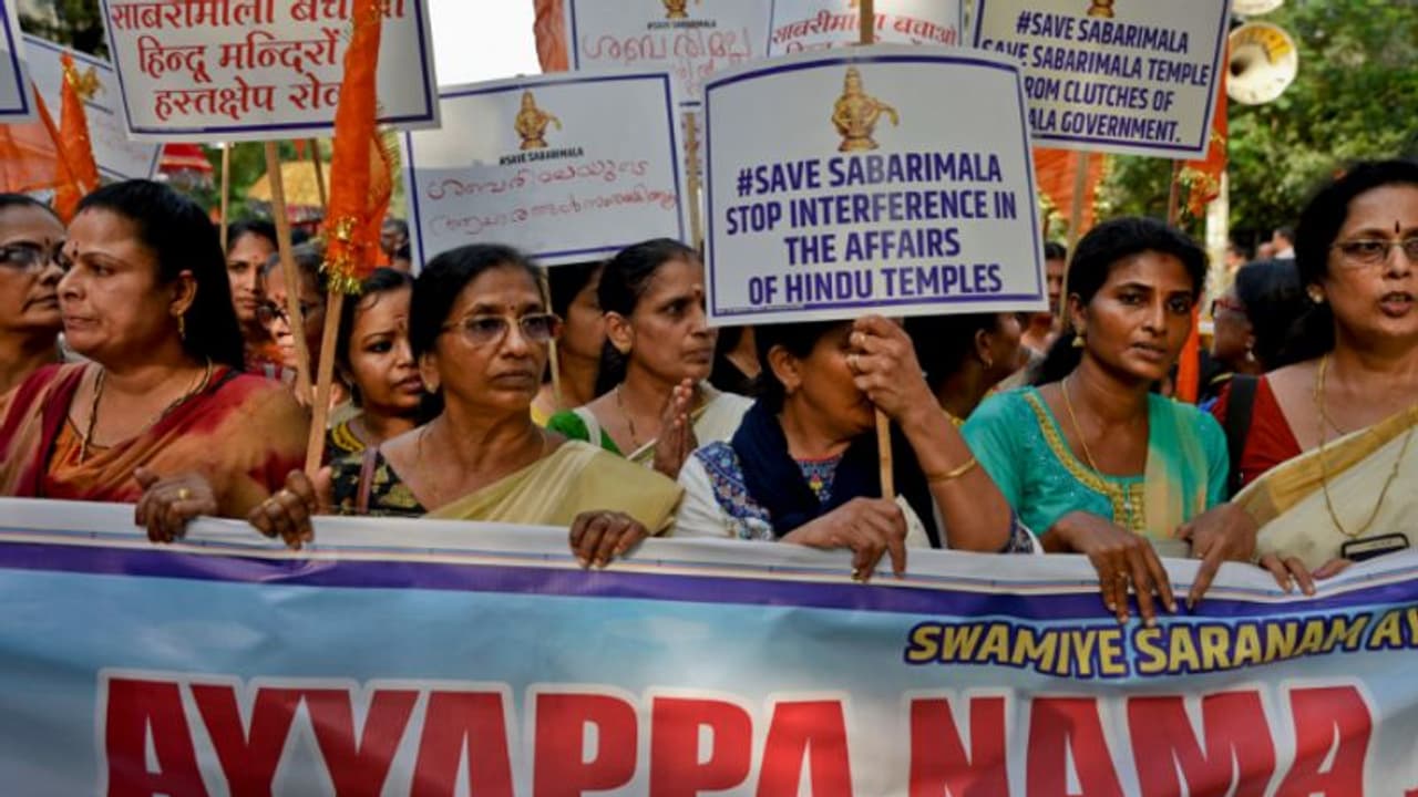 Sabarimala temple row: Protesters run amuck, prevent women from entering shrine, harass journalists