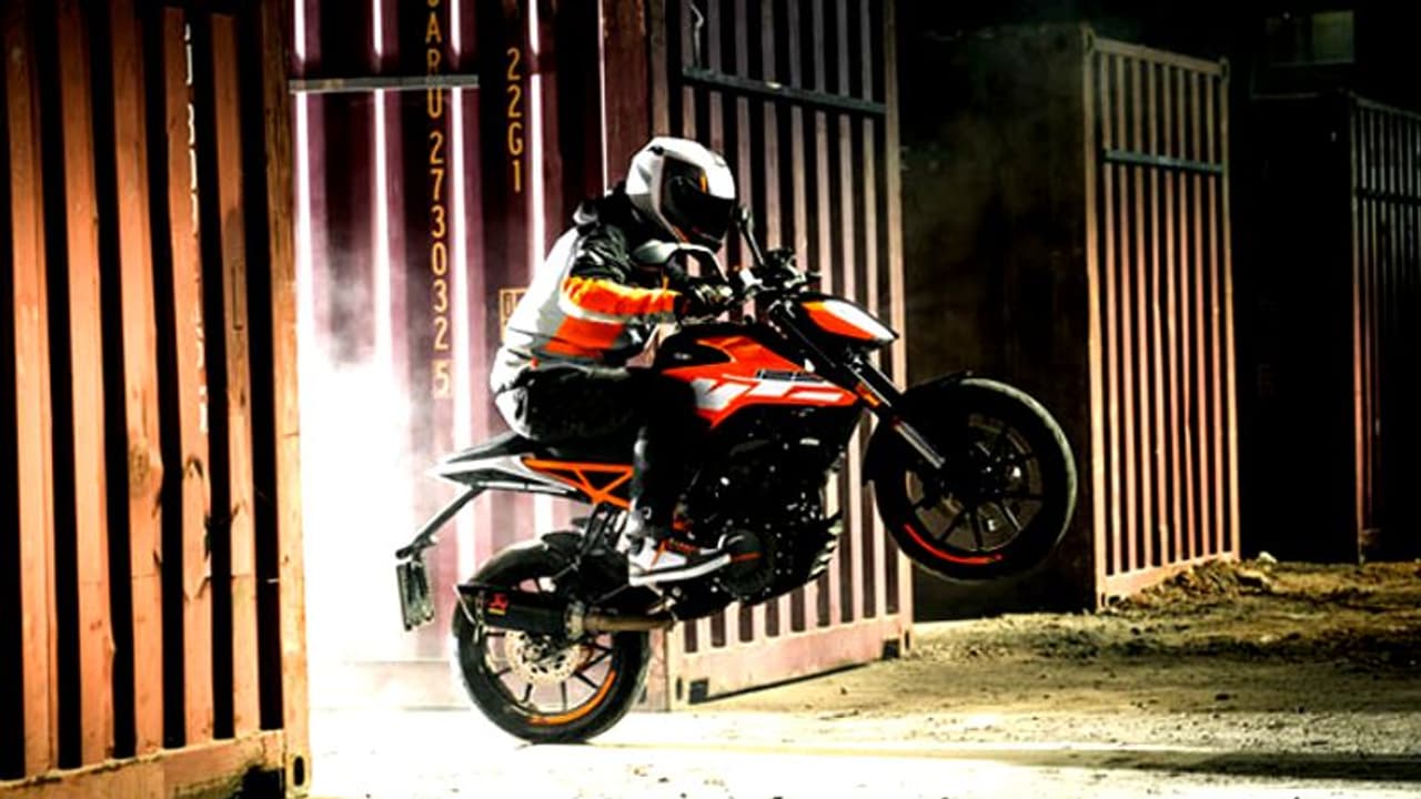 KTM 125 Duke : അടുത്ത തലമുറ കെടിഎം 125 ഡ്യൂക്ക് പരീക്ഷണത്തില്; അടുത്ത വര്ഷം ഇന്ത്യയിൽ എത്തും KTM 125 Duke : അടുത്ത തലമുറ കെടിഎം 125 ഡ്യൂക്ക് പരീക്ഷണത്തില്; അടുത്ത വര്ഷം ഇന്ത്യയിൽ എത്തും