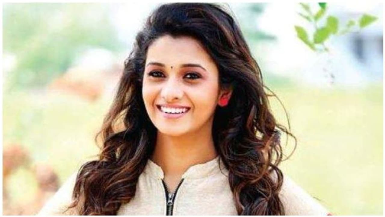 பிரியா பவானி சங்கர் காட்டில் விடாமல் பொழியும் அடை மழை! வந்து குவியும் வாய்ப்புகள்! பிரியா பவானி சங்கர் காட்டில் விடாமல் பொழியும் அடை மழை! வந்து குவியும் வாய்ப்புகள்!