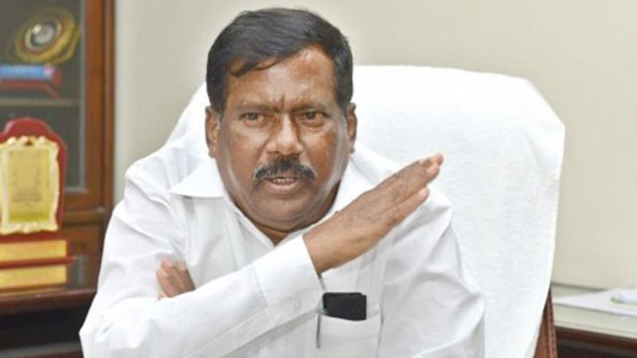 మాజీ మంత్రి చందూలాల్ ను మింగేసిన కరోనా వైరస్