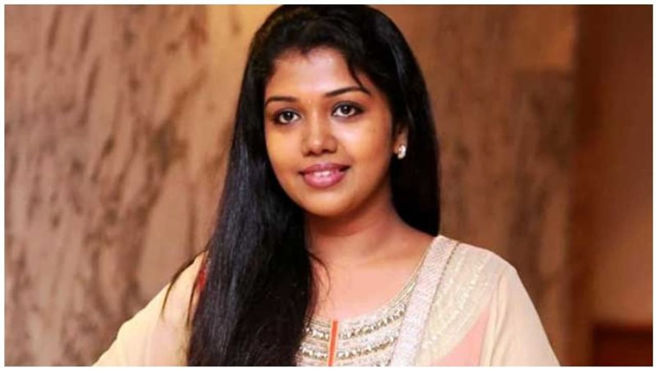 எனக்கும் நடந்துருக்கு! MeToo குறித்து அதிர்ச்சி தகவலை வெளியிட்ட பிக்பாஸ் ரித்விகா! எனக்கும் நடந்துருக்கு! MeToo குறித்து அதிர்ச்சி தகவலை வெளியிட்ட பிக்பாஸ் ரித்விகா!