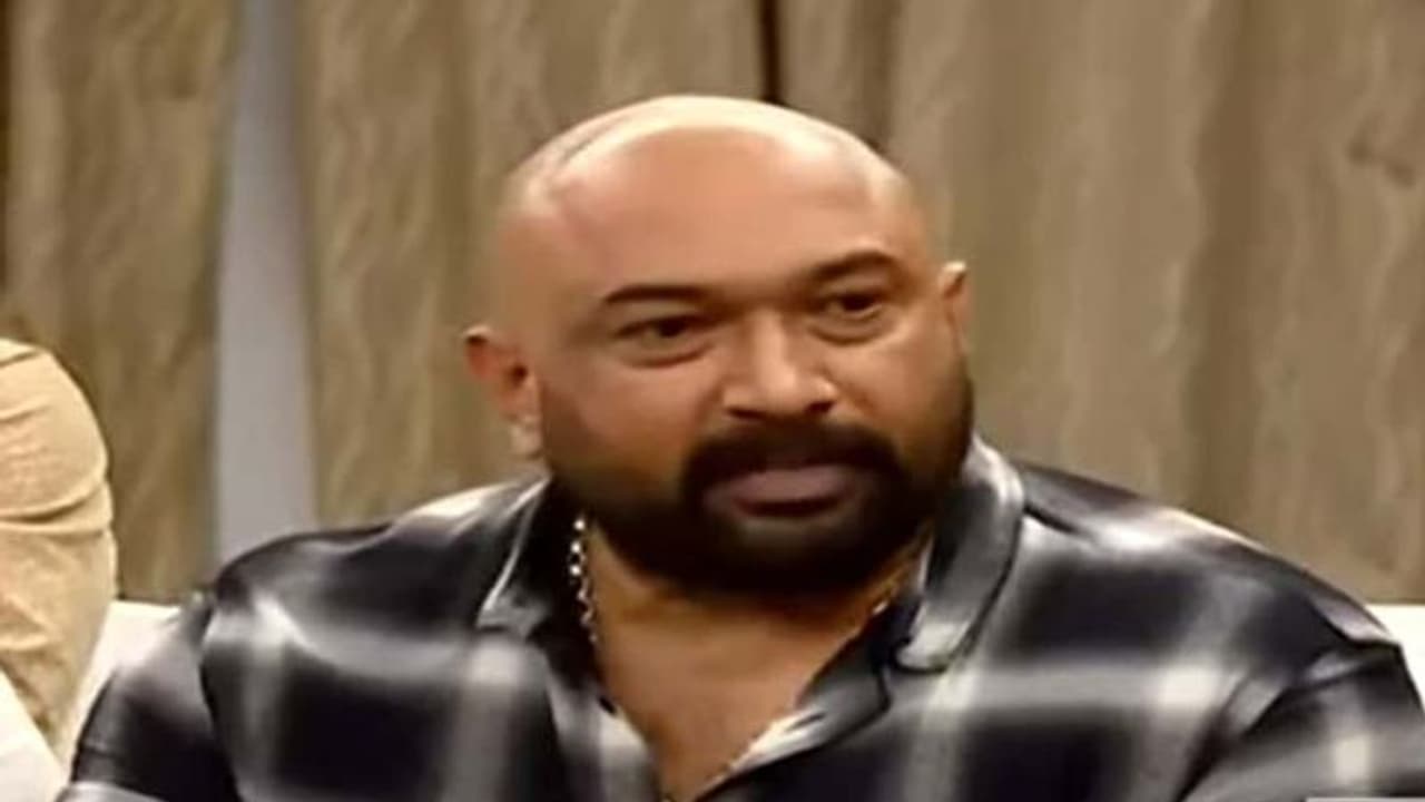 ചിലര് സ്ഥിരമായി മോശമായി സിനിമ റിവ്യൂ ചെയ്യുന്നു: ബാബുരാജ് ചിലര് സ്ഥിരമായി മോശമായി സിനിമ റിവ്യൂ ചെയ്യുന്നു: ബാബുരാജ്