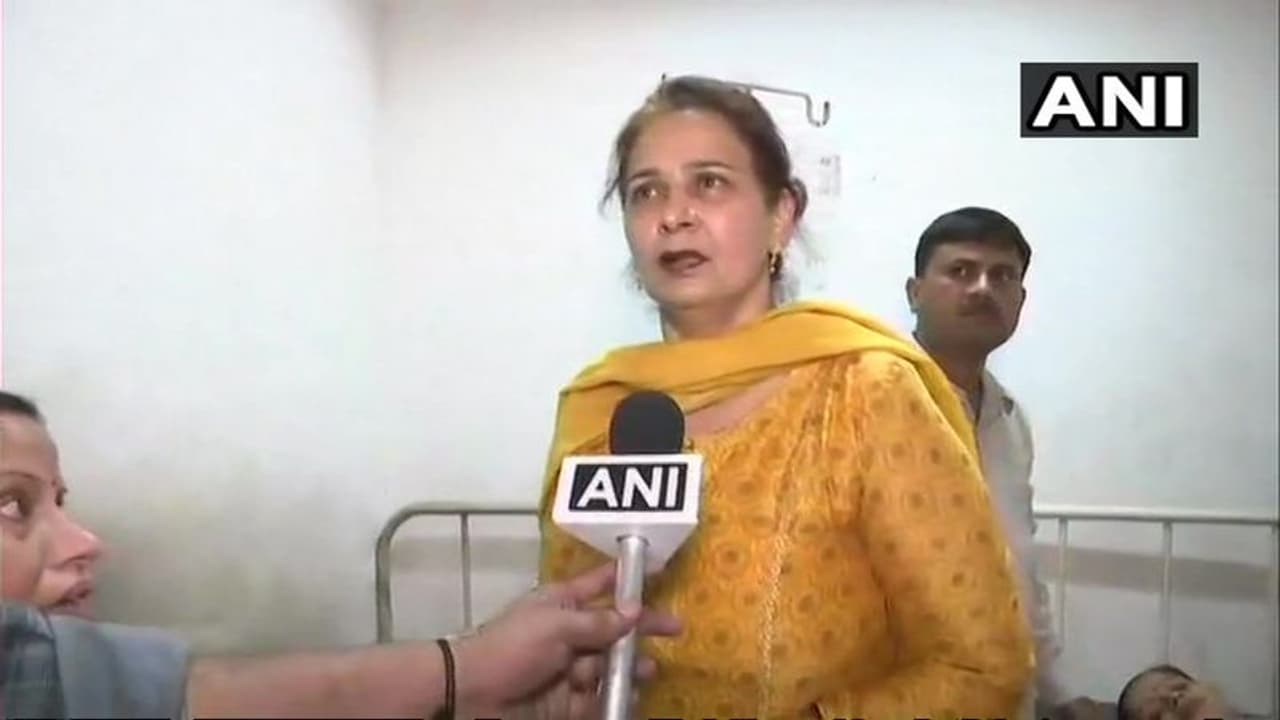 పంజాబ్ ప్రమాదం: ఘటనకు ముందే అక్కడి నుండి వెళ్లిపోయా: నవజ్యోత్ కౌర్ పంజాబ్ ప్రమాదం: ఘటనకు ముందే అక్కడి నుండి వెళ్లిపోయా: నవజ్యోత్ కౌర్