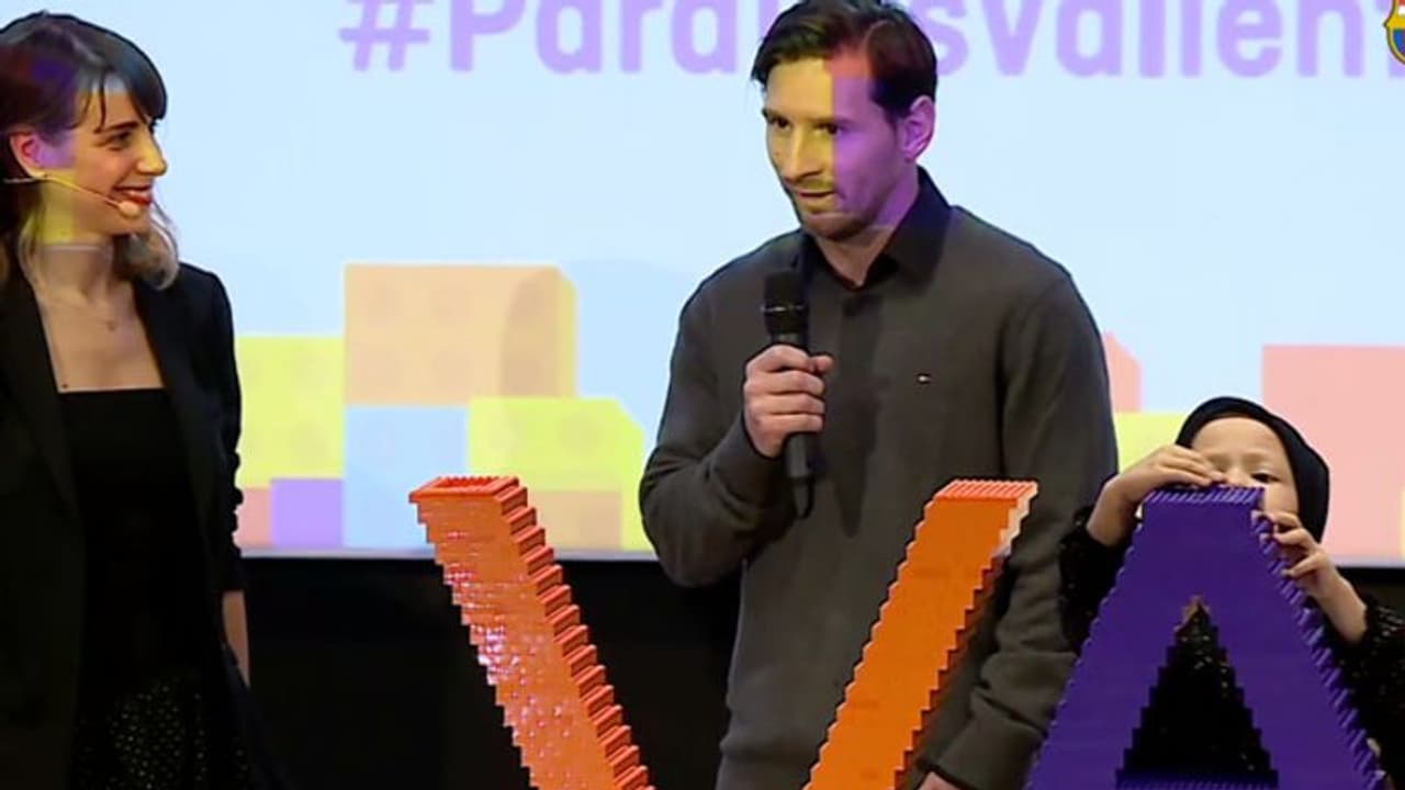 കണ്ണു നനഞ്ഞ് മെസി: കുട്ടികളിലെ അര്‍ബുദ രോഗത്തെ ചെറുക്കാന്‍ ഇനി താരത്തിന്‍റെ കൈത്താങ്ങ് വീഡിയോ