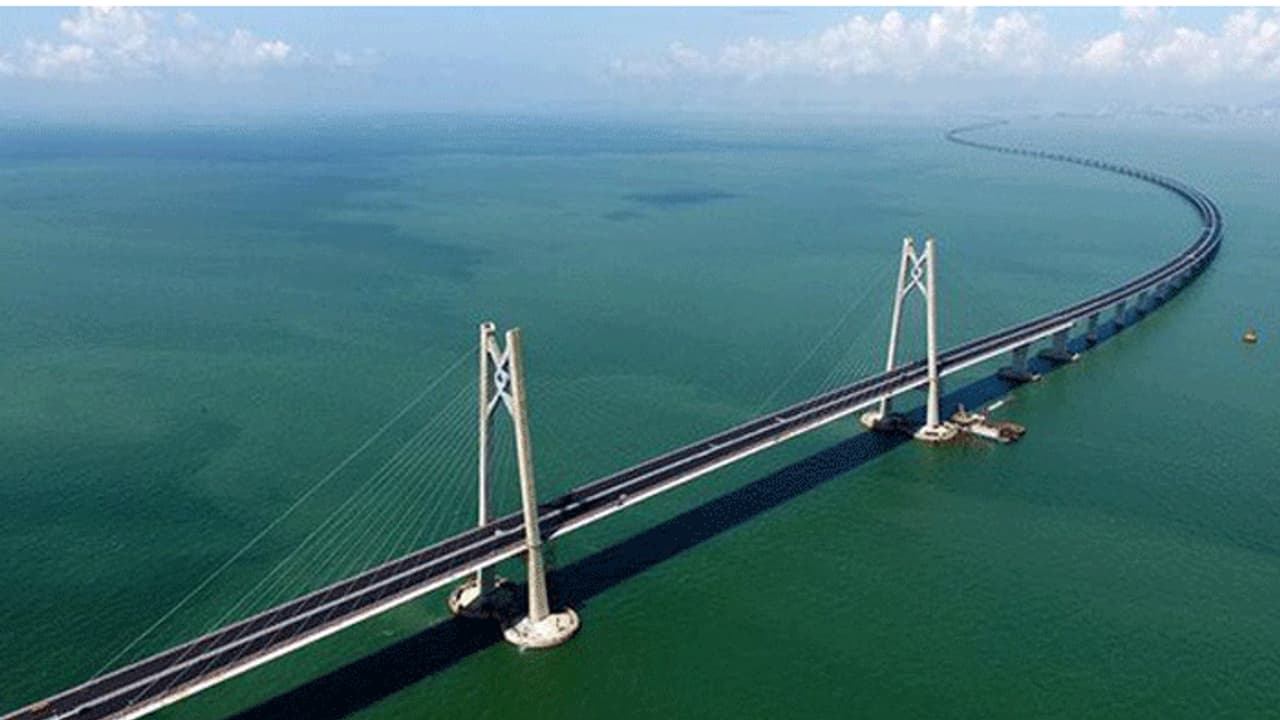 ಸಮುದ್ರದಲ್ಲಿ ವಿಶ್ವದಲ್ಲೇ ಅತ್ಯಂತ ಉದ್ದದ ಸೇತುವೆ ನಿರ್ಮಾಣ! ಸಮುದ್ರದಲ್ಲಿ ವಿಶ್ವದಲ್ಲೇ ಅತ್ಯಂತ ಉದ್ದದ ಸೇತುವೆ ನಿರ್ಮಾಣ!