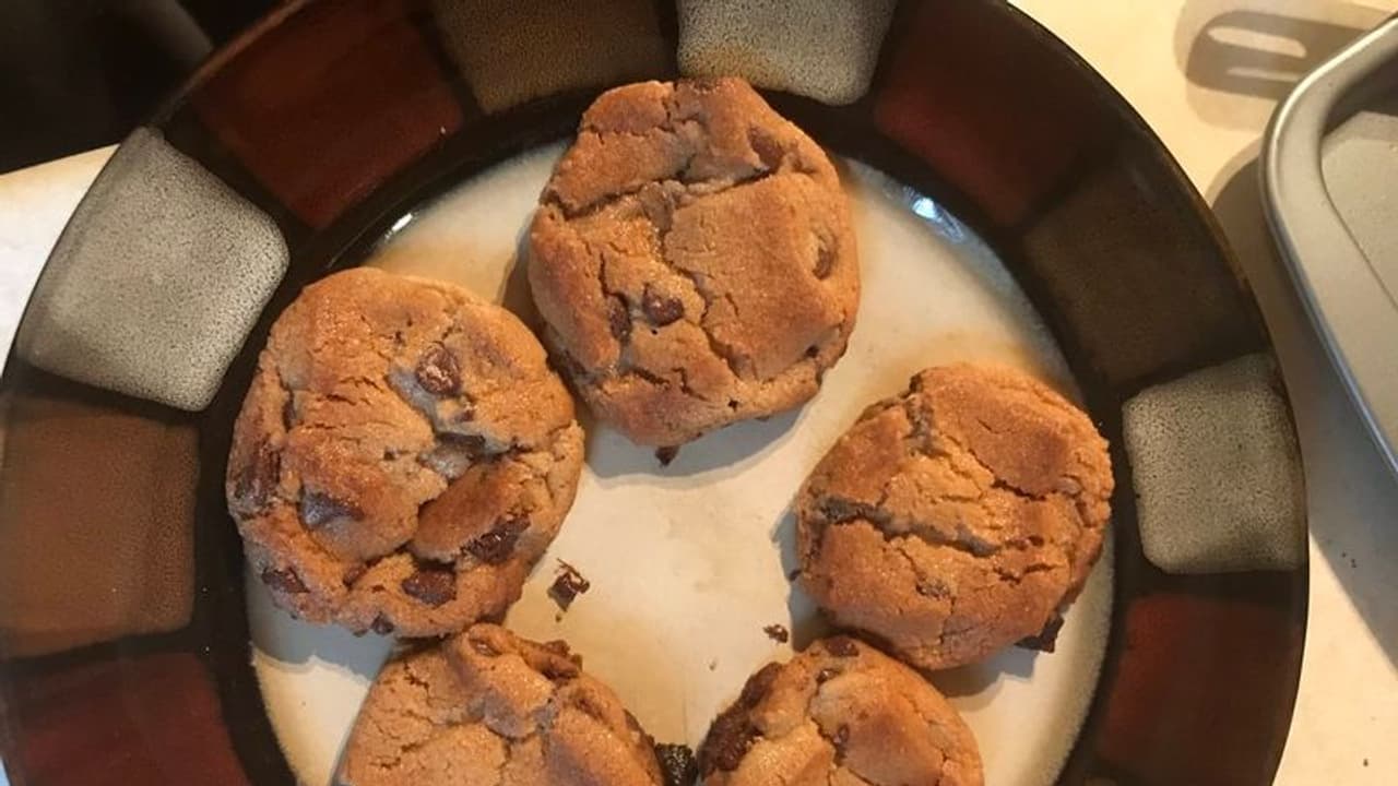 ತಮಾಷೆ ಅಲ್ಲ!ಅಜ್ಜಿಯ ಚಿತಾಭಸ್ಮದಿಂದ ಕುಕೀಸ್ ತಯಾರಿಸಿದ ವಿದ್ಯಾರ್ಥಿನಿ ತಮಾಷೆ ಅಲ್ಲ!ಅಜ್ಜಿಯ ಚಿತಾಭಸ್ಮದಿಂದ ಕುಕೀಸ್ ತಯಾರಿಸಿದ ವಿದ್ಯಾರ್ಥಿನಿ