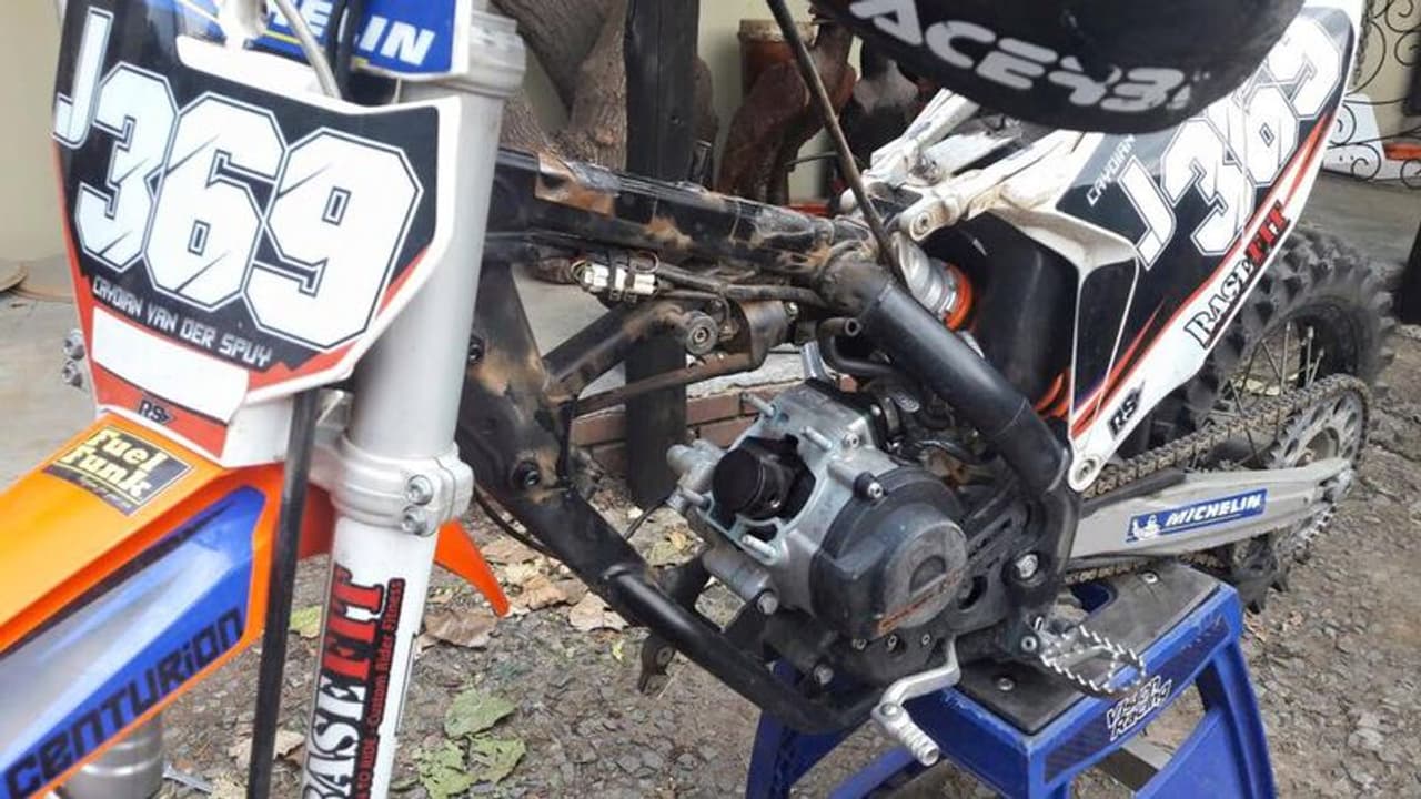 ಬೈಕ್ ಸರ್ವೀಸ್ ವೇಳೆ ಗಮನದಲ್ಲಿಡಬೇಕಾದ ಅಂಶಗಳೇನು? ಬೈಕ್ ಸರ್ವೀಸ್ ವೇಳೆ ಗಮನದಲ್ಲಿಡಬೇಕಾದ ಅಂಶಗಳೇನು?