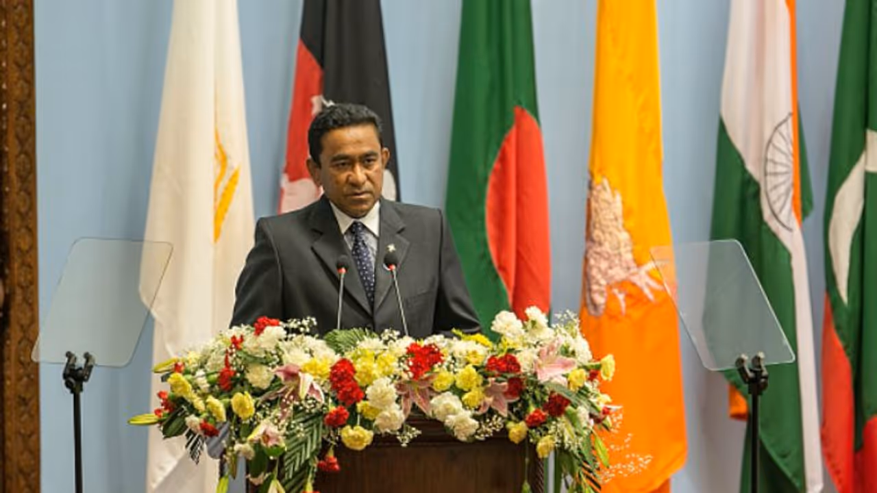 Maldives Supreme Court dismisses outgoing president Yameen Abdul Gayoom's petition