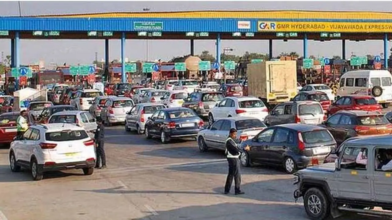 Union Minister Nitin Gadkari announces GPS based toll collection system implementation by 2024 Union Minister Nitin Gadkari announces GPS based toll collection system implementation by 2024