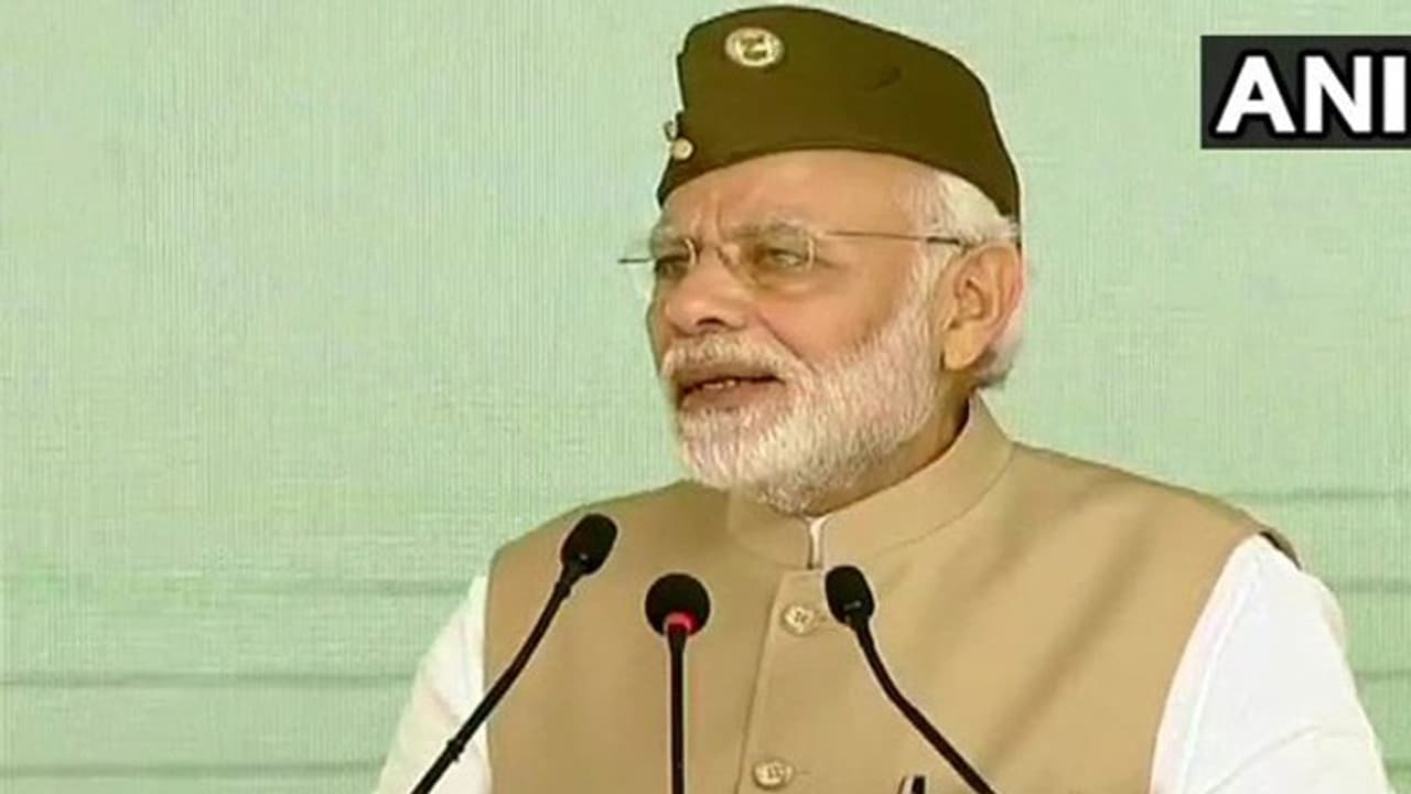 കോര്പറേറ്റുകളെ കുറ്റപ്പെടുത്തുന്നതില് വിശ്വസിക്കുന്നില്ല; അവര് സാമൂഹ്യസേവനം ചെയ്യുന്നവരെന്ന് മോദി കോര്പറേറ്റുകളെ കുറ്റപ്പെടുത്തുന്നതില് വിശ്വസിക്കുന്നില്ല; അവര് സാമൂഹ്യസേവനം ചെയ്യുന്നവരെന്ന് മോദി