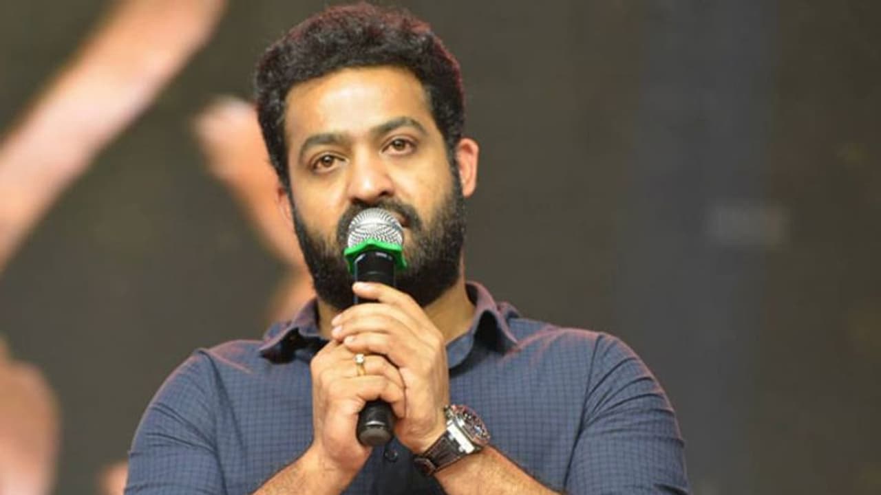 ఎన్టీఆర్ బయోపిక్ లో తారక్.. అసలు నిజమేమిటంటే..?