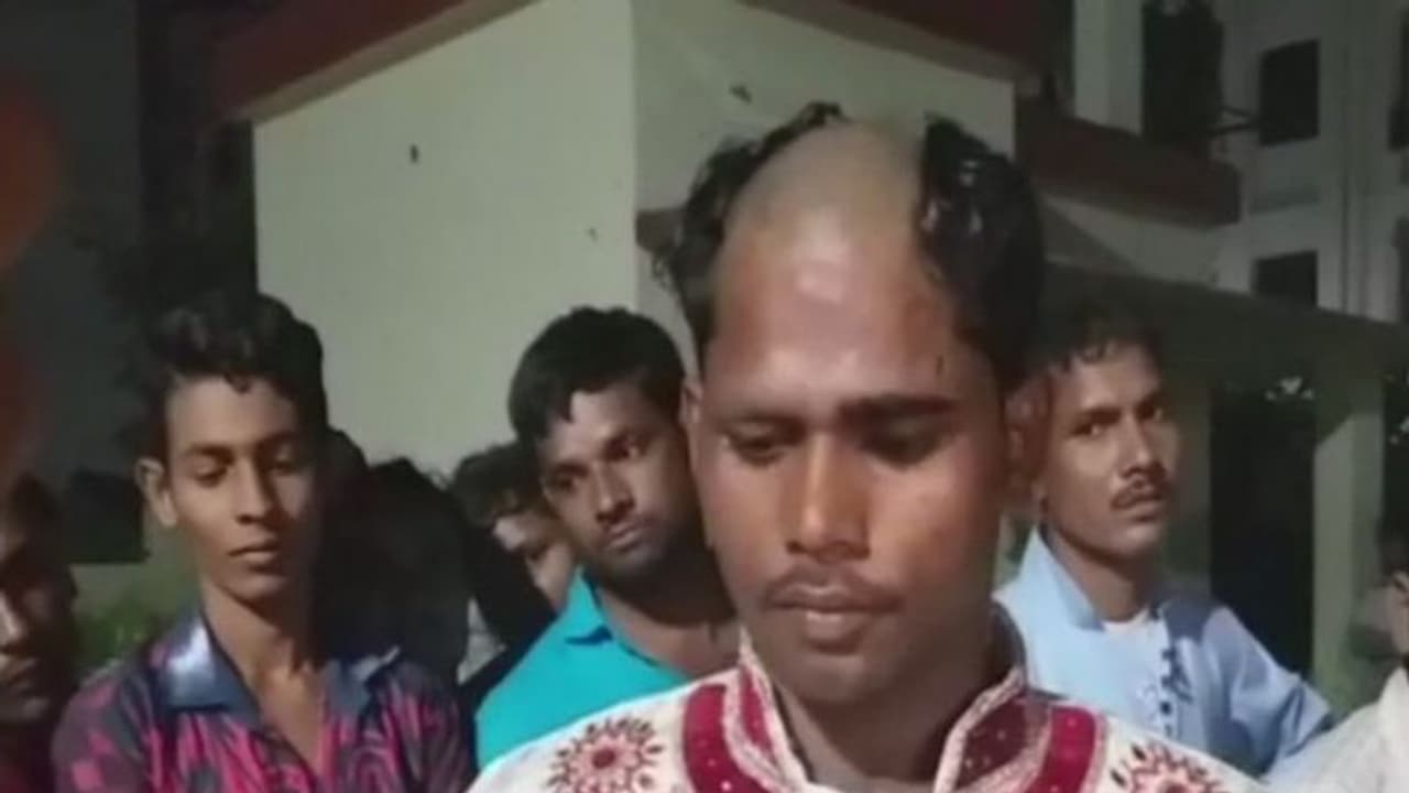 ఐదురోజుల్లో పెళ్లి.. వరుడికి అరగుండుకొట్టిన వధువు బంధువులు ఐదురోజుల్లో పెళ్లి.. వరుడికి అరగుండుకొట్టిన వధువు బంధువులు