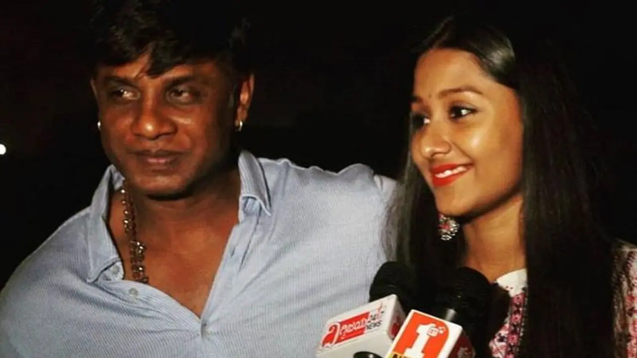 హీరోపై కూతురి కేసు! హీరోపై కూతురి కేసు!