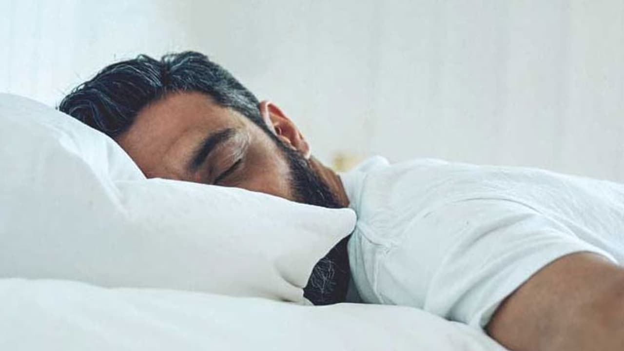 இரவில் 6 மணி நேரம் தூங்கினால் ரூ.42 ஆயிரம் பரிசு...! அதிரடி அறிவிப்பு! இரவில் 6 மணி நேரம் தூங்கினால் ரூ.42 ஆயிரம் பரிசு...! அதிரடி அறிவிப்பு!