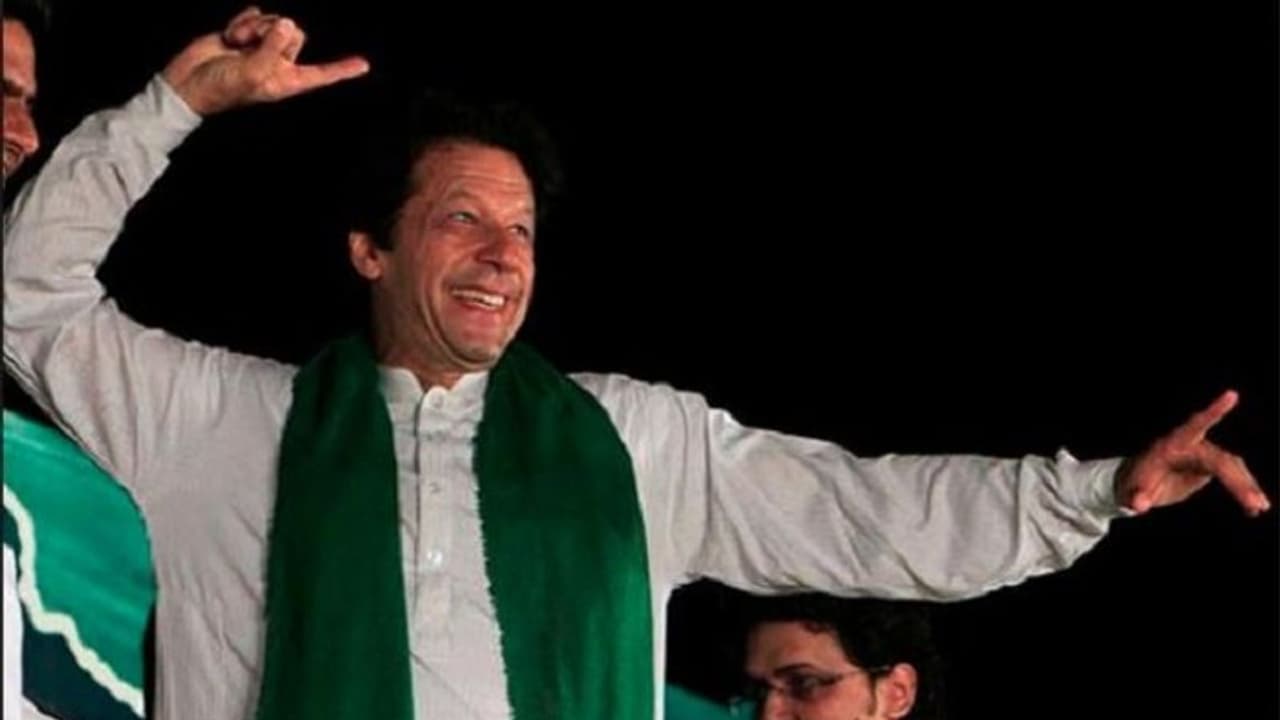 'ವಿಡಿಯೋ ಗೇಮ್' ಆಡಲು ಚೀನಾಗೆ ಹೋದ್ರಾ ಪಾಕ್‌ ಪ್ರಧಾನಿ?