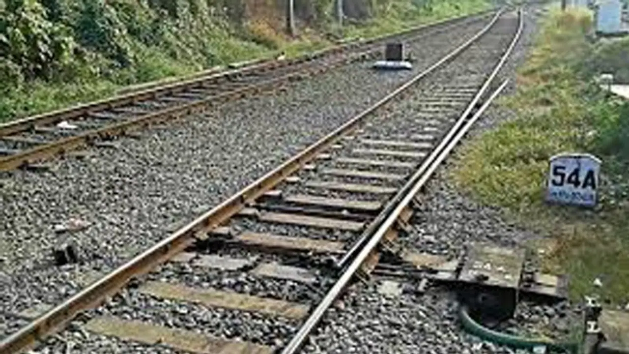 Delhi: Train runs over 3 ‘drunk’ men sitting on railway tracks