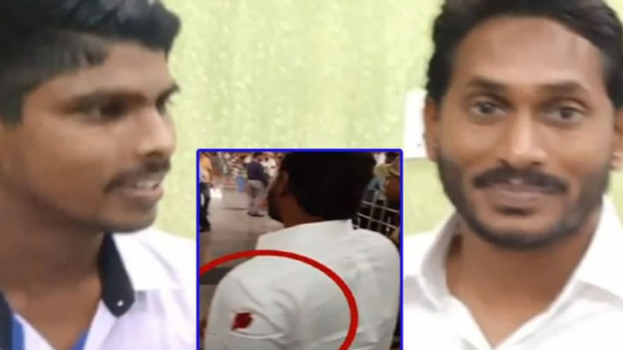 జగన్ అభిమాని, అలా ఎందుకు చేశాడో: శ్రీనివాస్ తల్లిదండ్రులు జగన్ అభిమాని, అలా ఎందుకు చేశాడో: శ్రీనివాస్ తల్లిదండ్రులు