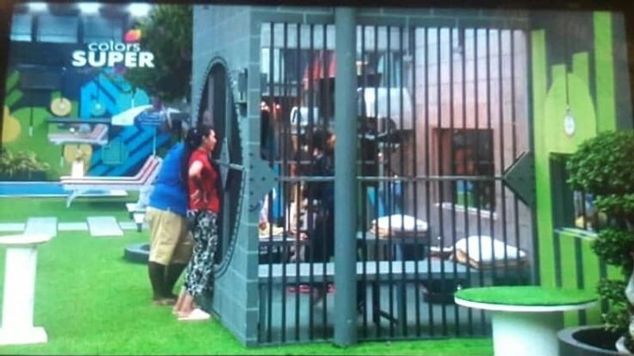 ಒಂದೇ ಸೆಲ್‌ನೊಳಗೆ ಸಲಿಂಗಿ ಆ್ಯಡಂ ಹಾಗೂ ನಯನಾ!